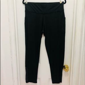 Black Capri Leggings, Size L, Pockets and Sheer on the Legs